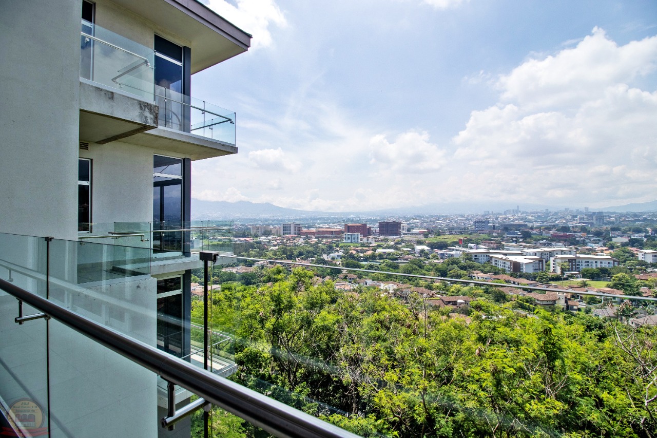 Penthouse con espectacular vista, Guachipelín.