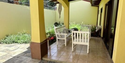 VENTA DE  CASA EN POZOS DE SANTA ANA