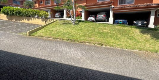 Alquiler casa en Condominio Andalucía, San Rafael de Escazú