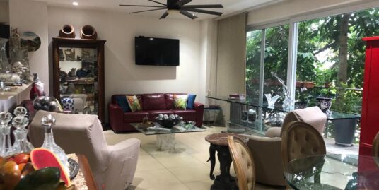 Venta de Apartamento en Distrito 4