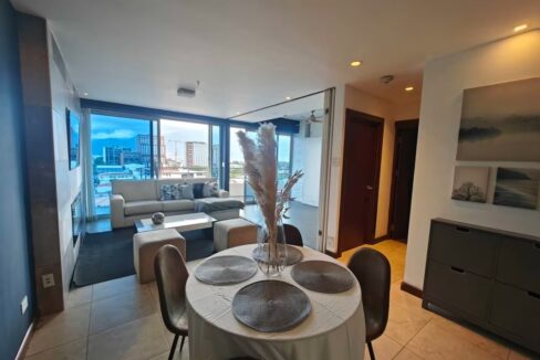 Apartamento Moderno en Torres Paseo Colon Sabana 312 Drew Realty