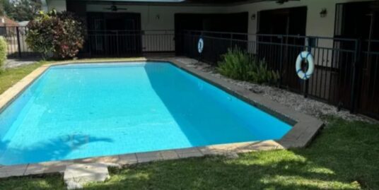 Propietarios venden casa de dos pisos San Rafael Escazú