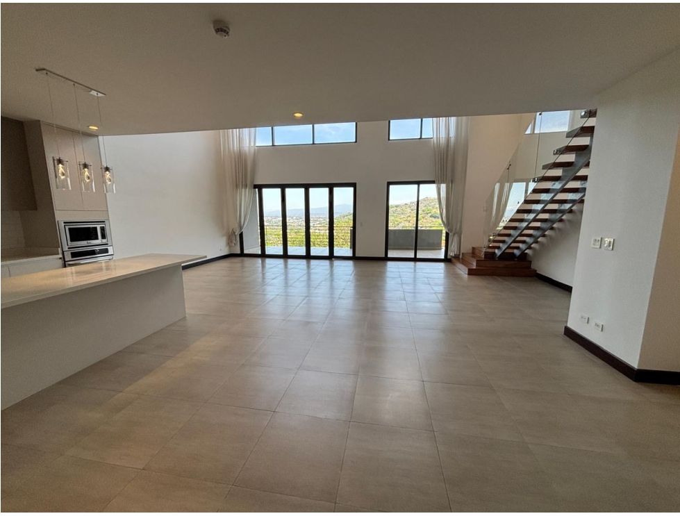 Exclusivo Penthouse de Lujo en Torre Vista , Santa Ana