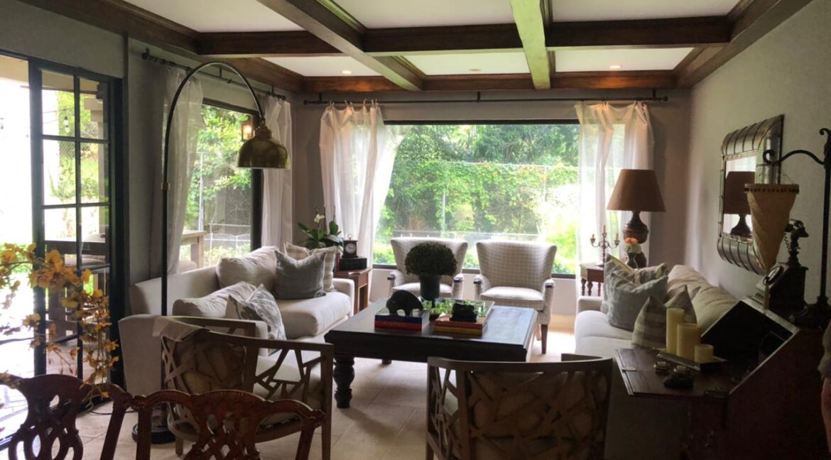 WhatsApp Image 2025-11-11 at 1.33.20 PM (1)