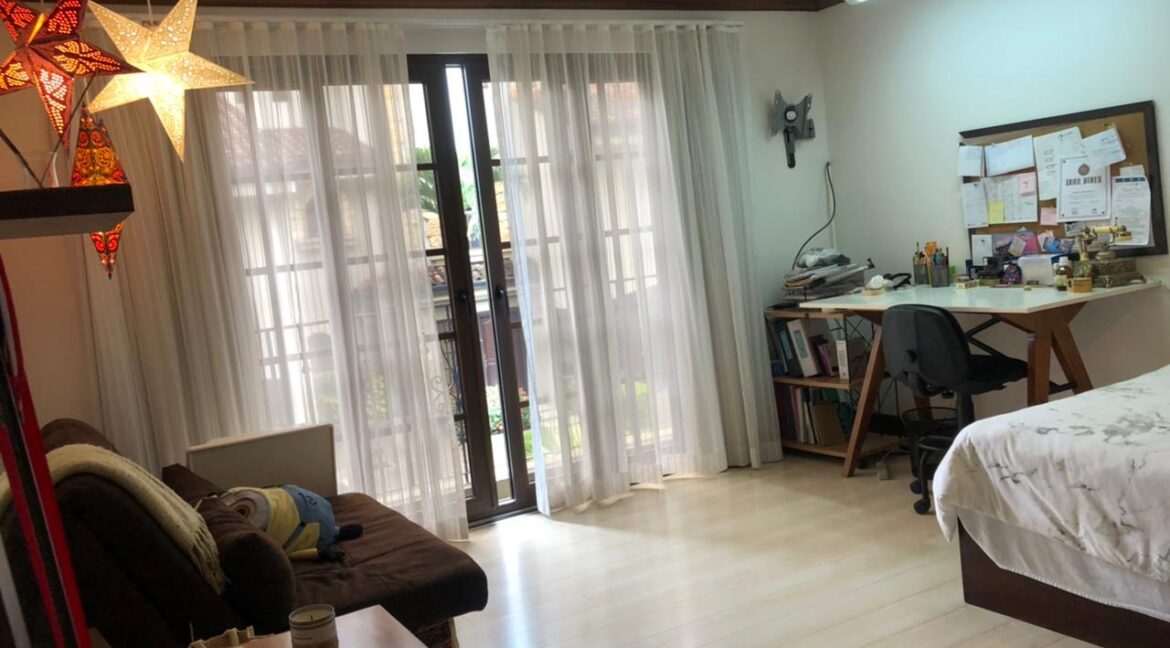 WhatsApp Image 2025-11-11 at 1.33.22 PM (1)