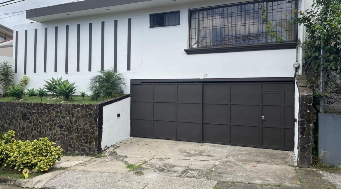 WhatsApp Image 2026-01-09 at 1.07.43 PM (1)