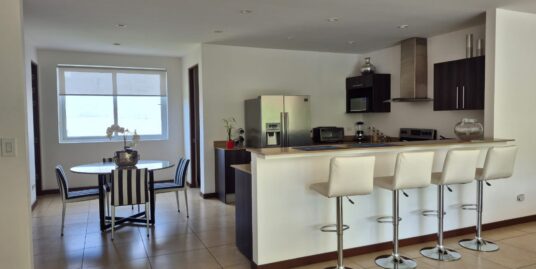 Apartamento moderno en Venta- Distrito 4.