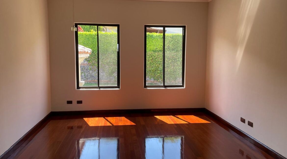 WhatsApp Image 2026-04-15 at 1.55.01 PM (2)