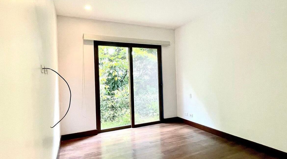 WhatsApp Image 2026-04-27 at 1.02.52 PM (7)