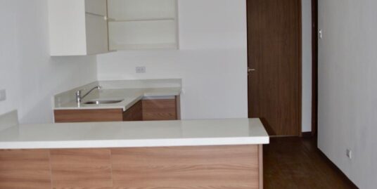 Propiedad de Inversión con 4 Apartamentos en Moravia